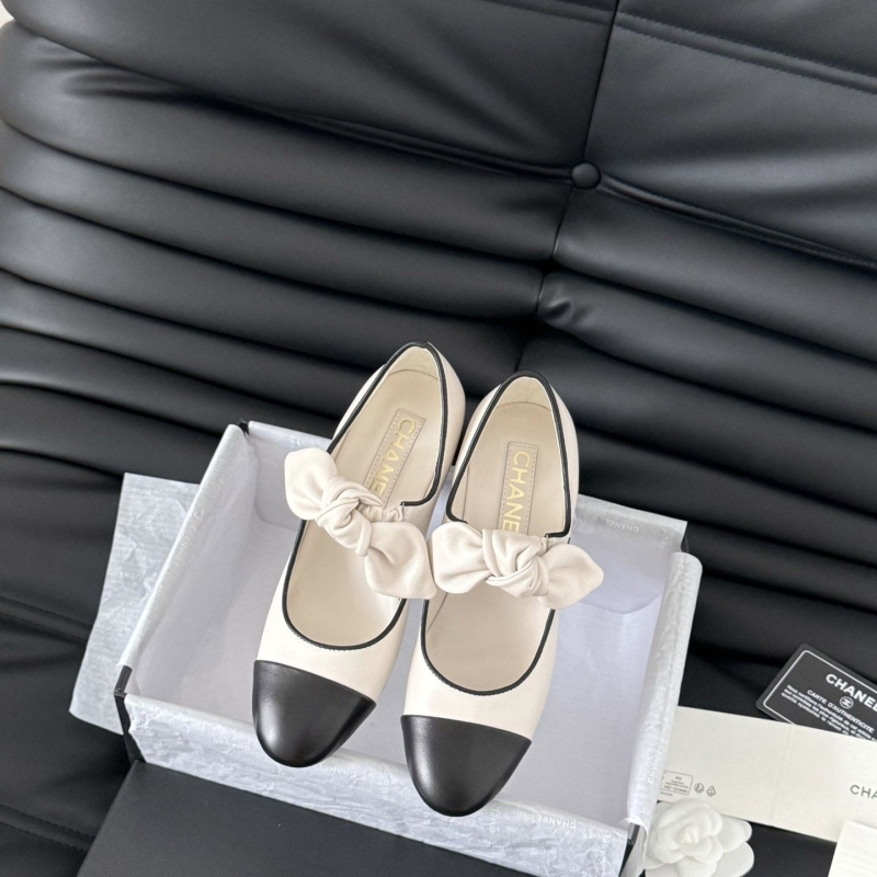 Ch*el high heels